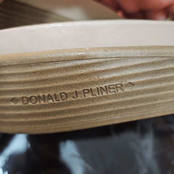Donald Plinner Sandals - Picture 5 of 8